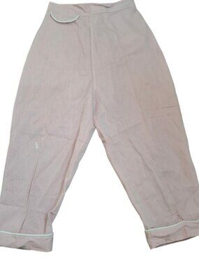 Elegant Pink Capris for Women